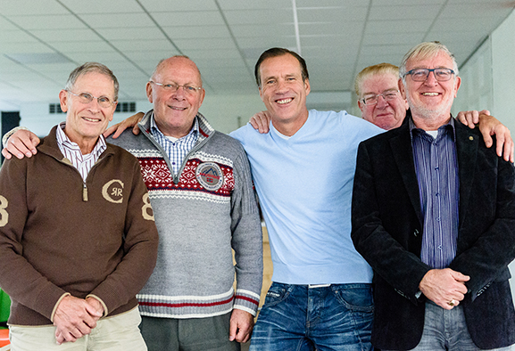 Groepsfoto bestuur Vrienden per nov 2015
